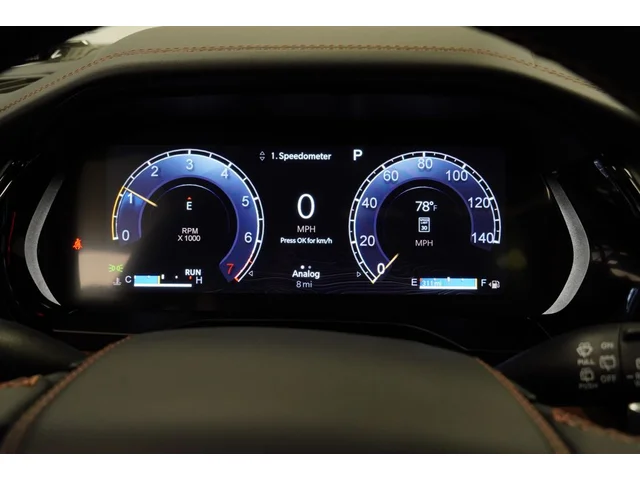 Nuevos JEEP GRAND CHEROKEE à Estados chez autogozo