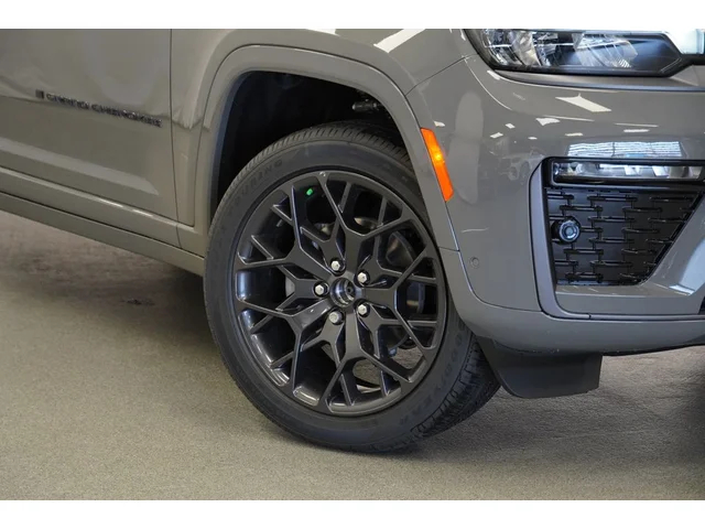Nuevos JEEP GRAND CHEROKEE à Estados chez autogozo