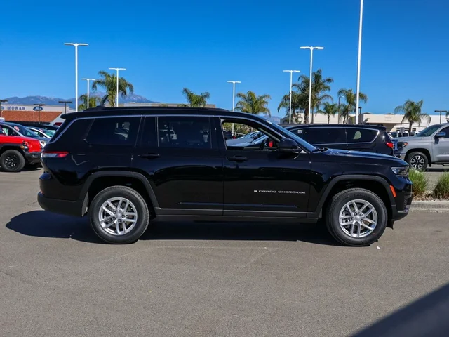Nuevos JEEP GRAND CHEROKEE L à Estados chez autogozo