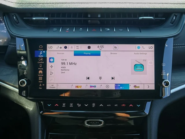 Nuevos JEEP GRAND CHEROKEE L à Estados chez autogozo