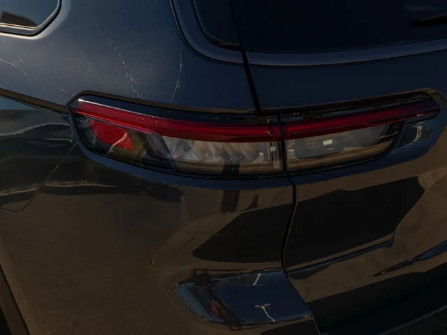Nuevos JEEP GRAND CHEROKEE L à Estados chez autogozo