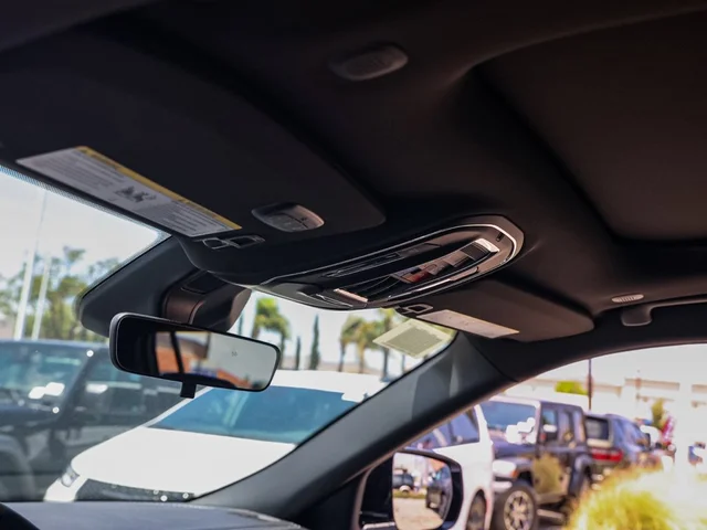 Nuevos JEEP GRAND CHEROKEE L à Estados chez autogozo