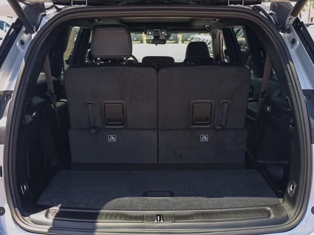 Nuevos JEEP GRAND CHEROKEE L à Estados chez autogozo