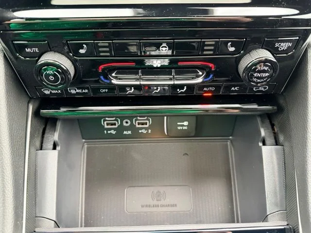 Nuevos JEEP GRAND CHEROKEE L à Estados chez autogozo