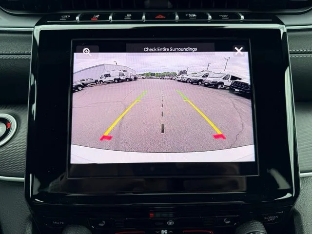 Nuevos JEEP GRAND CHEROKEE L à Estados chez autogozo