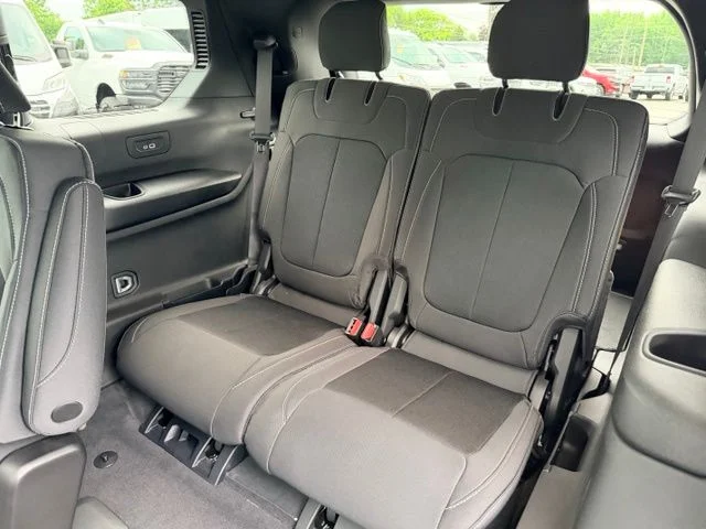 Nuevos JEEP GRAND CHEROKEE L à Estados chez autogozo