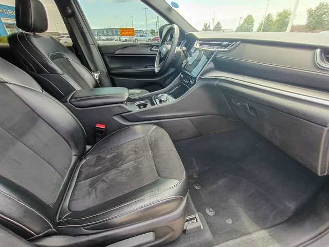 SEMINUEVOS JEEP Grand Cherokee L a Estados en autogozo