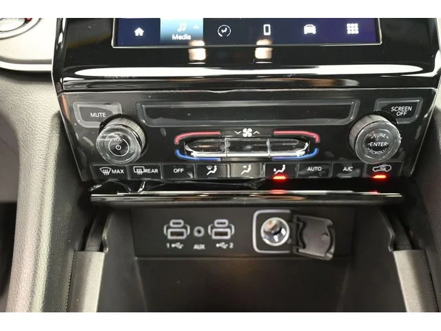 Nuevos JEEP GRAND CHEROKEE L à Estados chez autogozo
