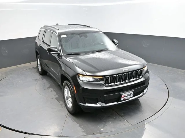 Nuevos JEEP GRAND CHEROKEE L à Estados chez autogozo