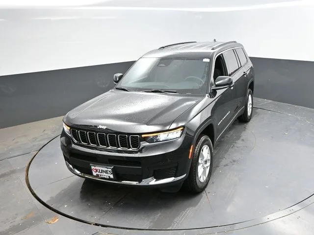Nuevos JEEP GRAND CHEROKEE L à Estados chez autogozo
