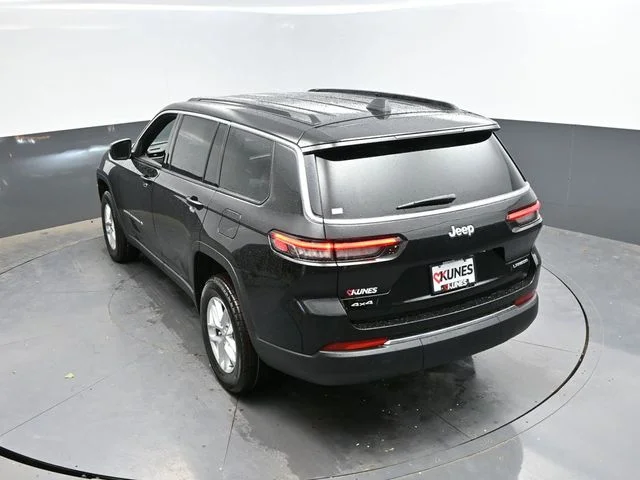Nuevos JEEP GRAND CHEROKEE L à Estados chez autogozo