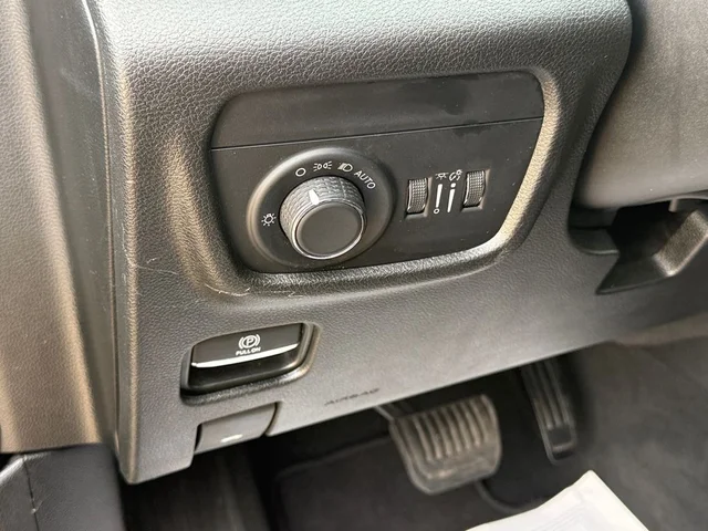 SEMINUEVOS JEEP Grand Cherokee L a Estados en autogozo