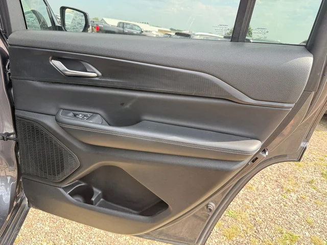 SEMINUEVOS JEEP Grand Cherokee L a Estados en autogozo