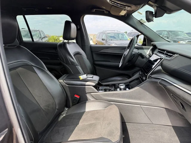 SEMINUEVOS JEEP Grand Cherokee L a Estados en autogozo
