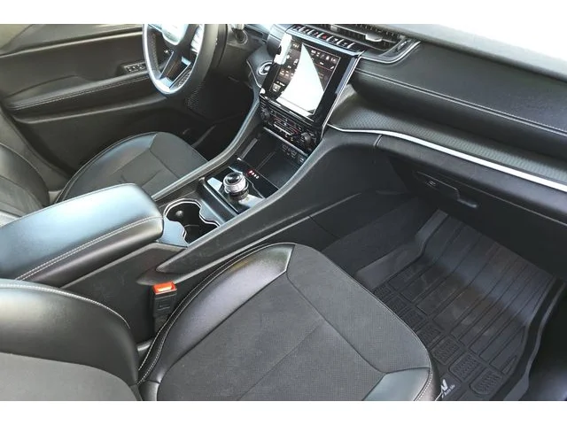 SEMINUEVOS JEEP Grand Cherokee L at ELK GROVE in Elk Grove Buick GMC