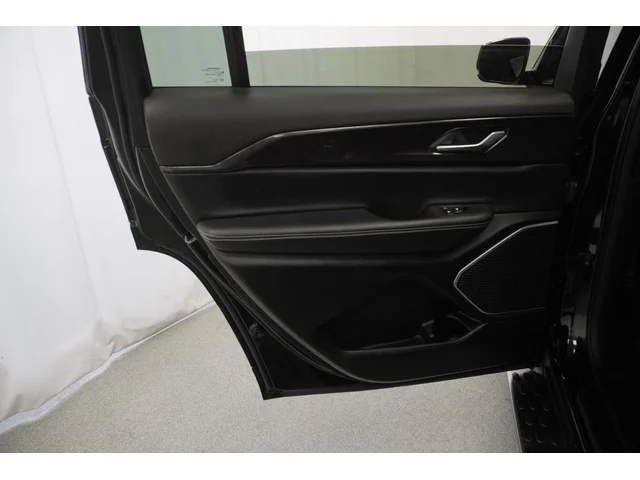 SEMINUEVOS JEEP Grand Cherokee L a Estados en autogozo