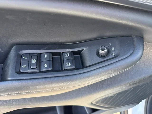 SEMINUEVOS JEEP Grand Cherokee L a Estados en autogozo