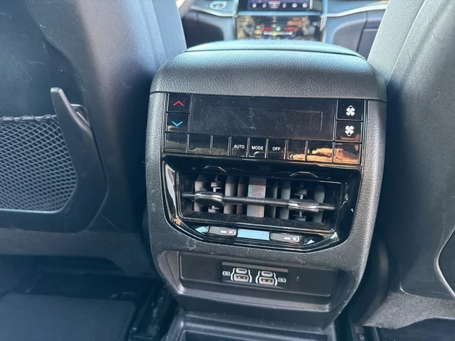 SEMINUEVOS JEEP Grand Cherokee L a Estados en autogozo