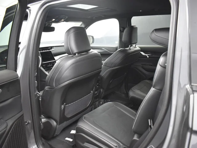 SEMINUEVOS JEEP Grand Cherokee L a Estados en autogozo