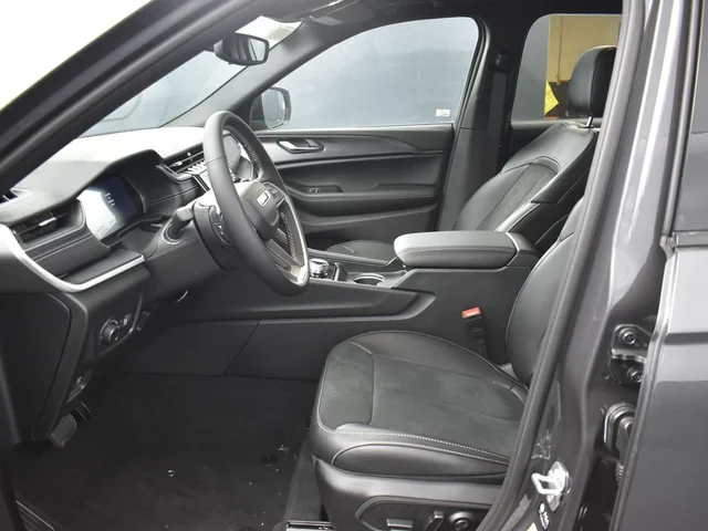 SEMINUEVOS JEEP Grand Cherokee L a Estados en autogozo