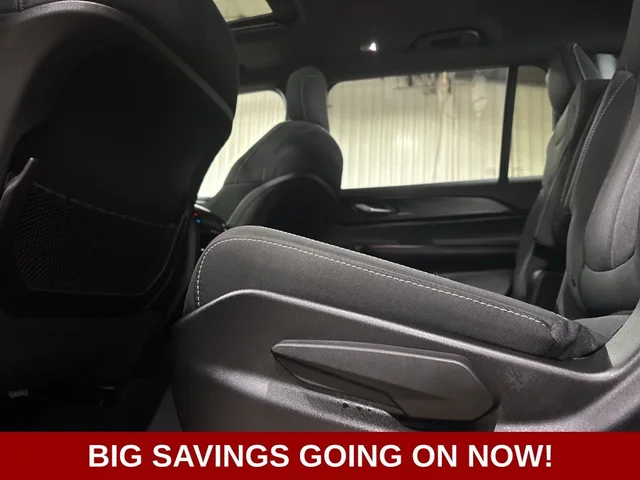 Nuevos JEEP GRAND CHEROKEE L à Estados chez autogozo