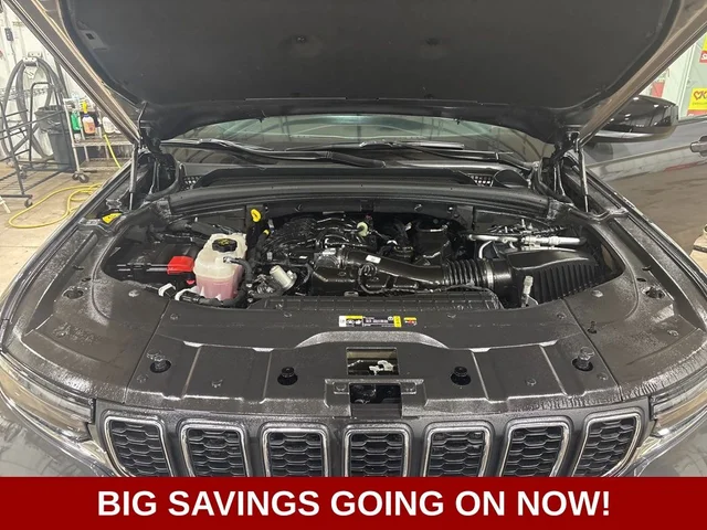 Nuevos JEEP GRAND CHEROKEE L à Estados chez autogozo