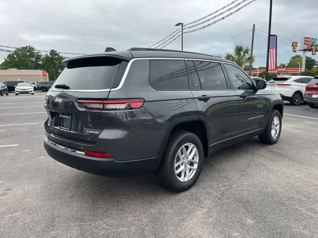 Nuevos JEEP GRAND CHEROKEE L à Estados chez autogozo