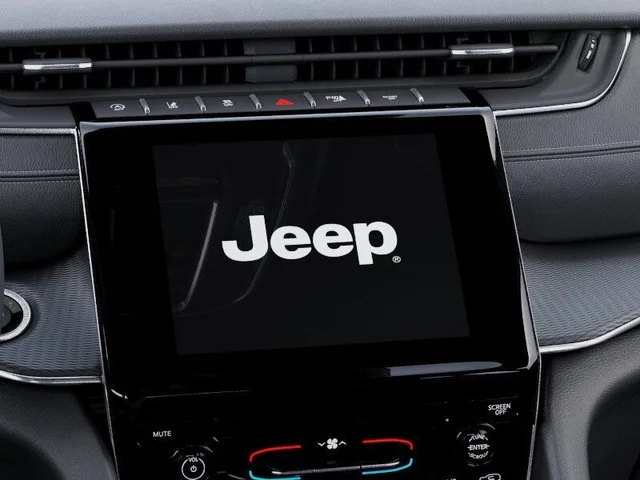 Nuevos JEEP GRAND CHEROKEE L à Estados chez autogozo