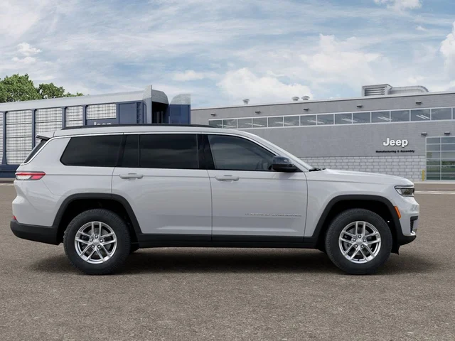 Nuevos JEEP GRAND CHEROKEE L à Estados chez autogozo