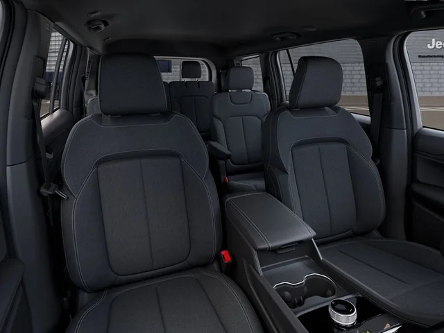 Nuevos JEEP GRAND CHEROKEE L à Estados chez autogozo