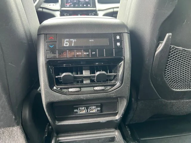 SEMINUEVOS JEEP Grand Cherokee L a Estados en autogozo