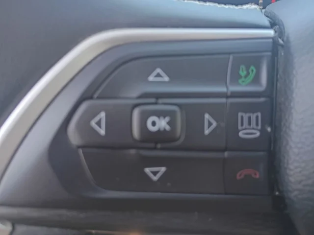 SEMINUEVOS JEEP Grand Cherokee L a Estados en autogozo