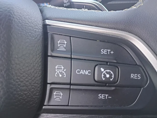 SEMINUEVOS JEEP Grand Cherokee L a Estados en autogozo