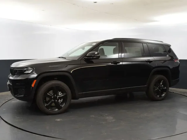SEMINUEVOS JEEP Grand Cherokee L a Estados en autogozo