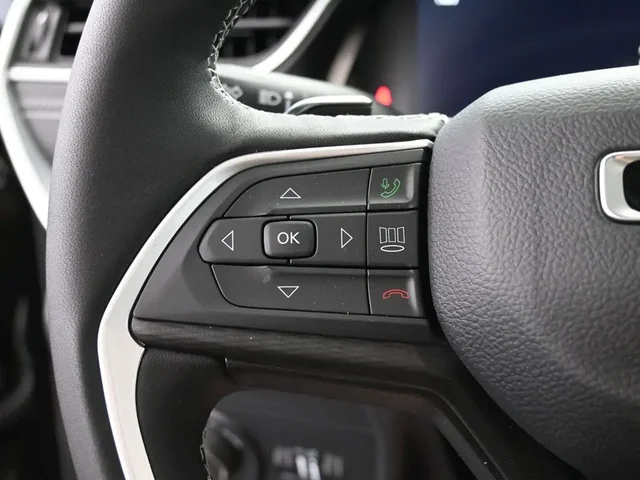 SEMINUEVOS JEEP Grand Cherokee L a Estados en autogozo
