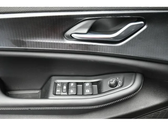 Nuevos JEEP GRAND CHEROKEE L à Estados chez autogozo