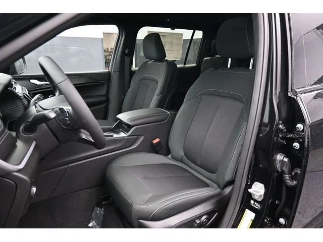 Nuevos JEEP GRAND CHEROKEE L à Estados chez autogozo