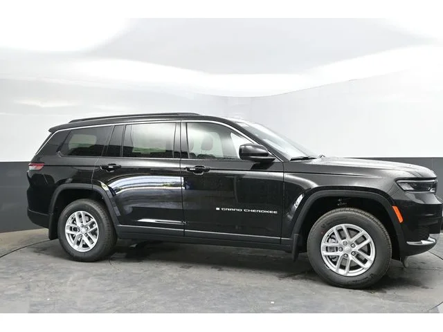 Nuevos JEEP GRAND CHEROKEE L à Estados chez autogozo