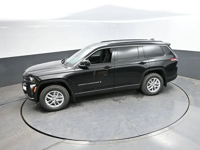 Nuevos JEEP GRAND CHEROKEE L à Estados chez autogozo