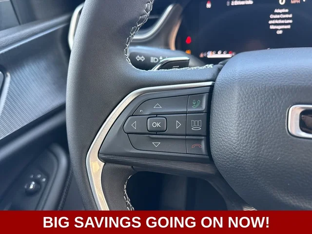 Nuevos JEEP GRAND CHEROKEE L à Estados chez autogozo