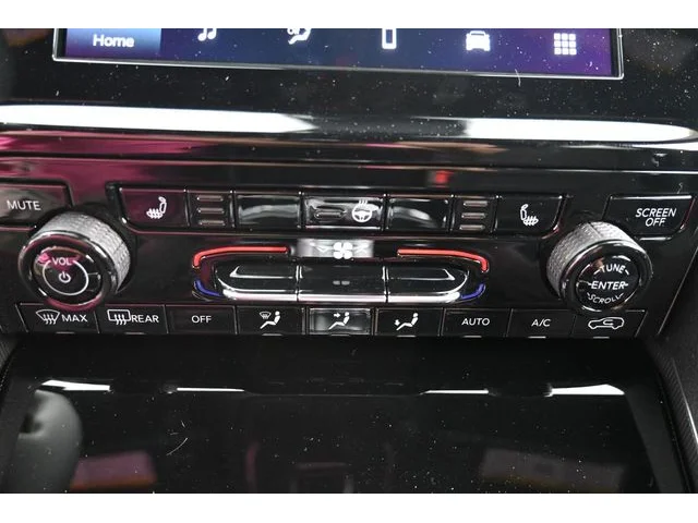 Nuevos JEEP GRAND CHEROKEE L à Estados chez autogozo