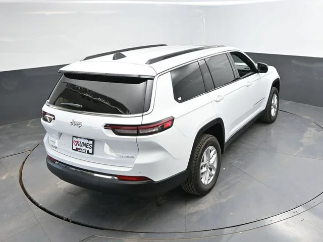 Nuevos JEEP GRAND CHEROKEE L à Estados chez autogozo