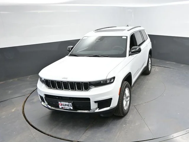 Nuevos JEEP GRAND CHEROKEE L à Estados chez autogozo