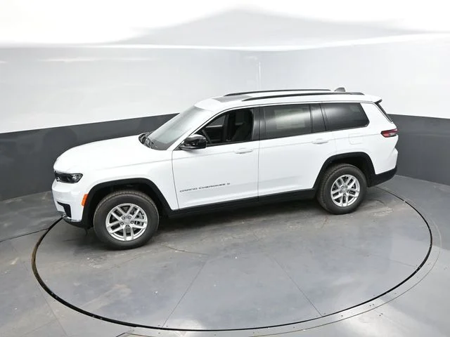 Nuevos JEEP GRAND CHEROKEE L à Estados chez autogozo