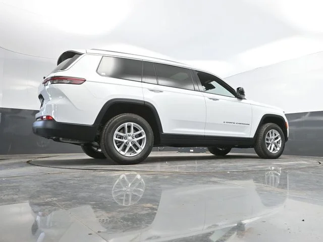 Nuevos JEEP GRAND CHEROKEE L à Estados chez autogozo