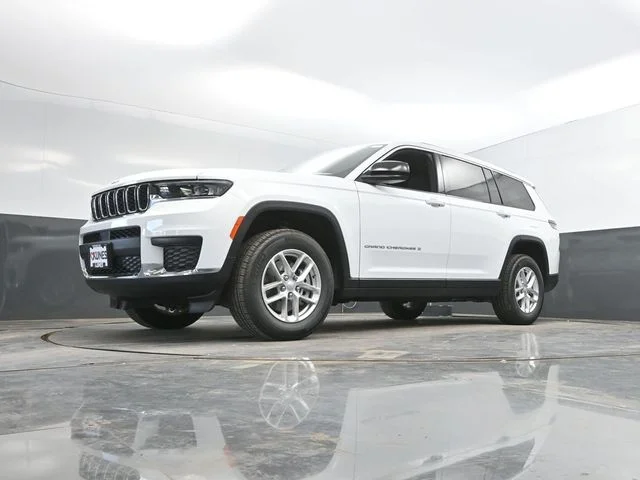 Nuevos JEEP GRAND CHEROKEE L à Estados chez autogozo