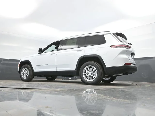 Nuevos JEEP GRAND CHEROKEE L à Estados chez autogozo