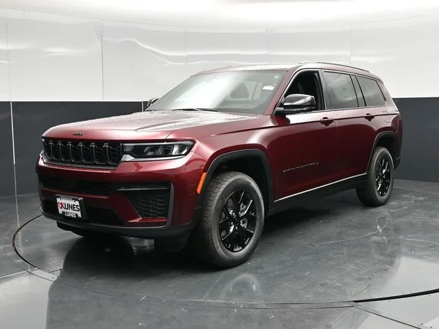 Nuevos JEEP GRAND CHEROKEE L à Estados chez autogozo