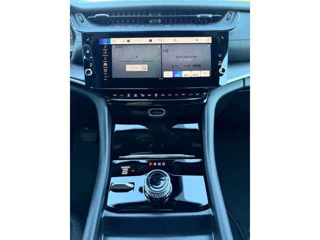 Nuevos JEEP GRAND CHEROKEE L à Estados chez autogozo