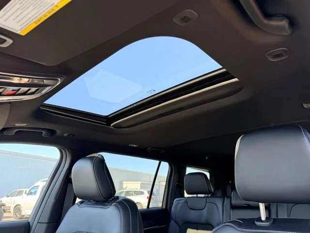 Nuevos JEEP GRAND CHEROKEE L à Estados chez autogozo